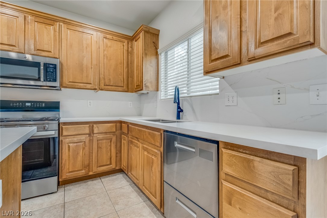 9360 Netherfield Avenue Las Vegas NV 89178