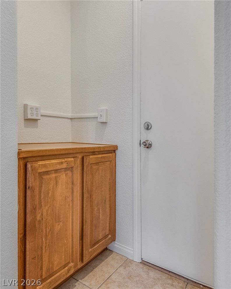 9360 Netherfield Avenue Las Vegas NV 89178