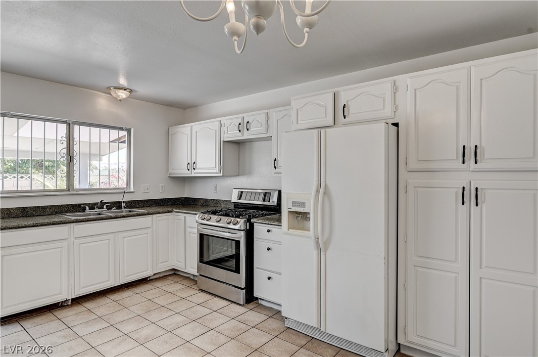 3998 Shady Oak Drive Las Vegas NV 89115