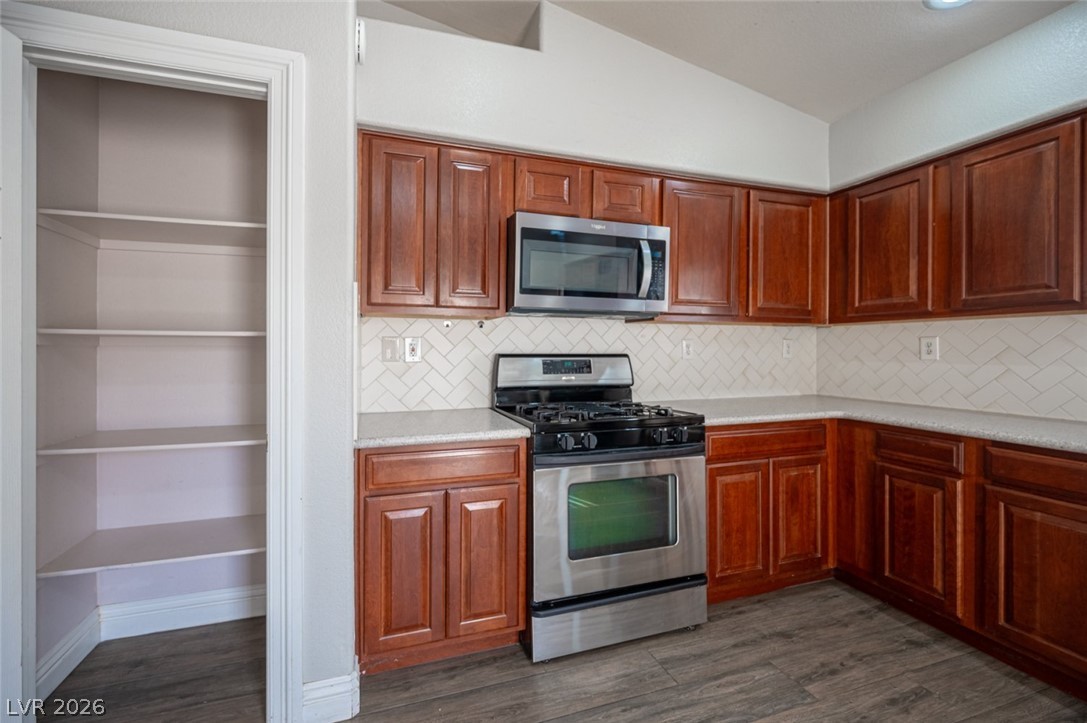 10430 Melon Cactus Street Las Vegas NV 89141