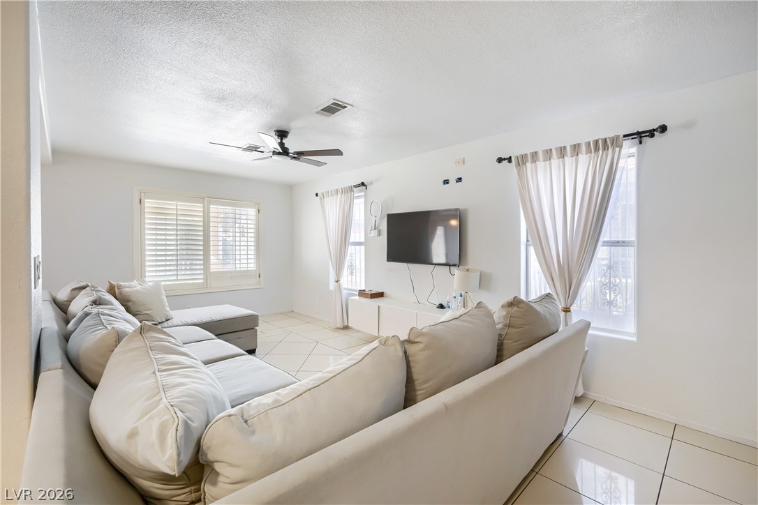 581 River Bed Street Las Vegas NV 89110