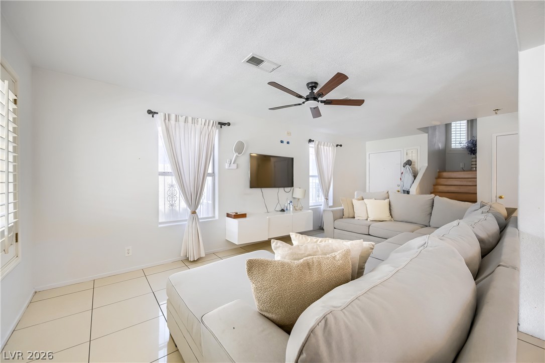 581 River Bed Street Las Vegas NV 89110