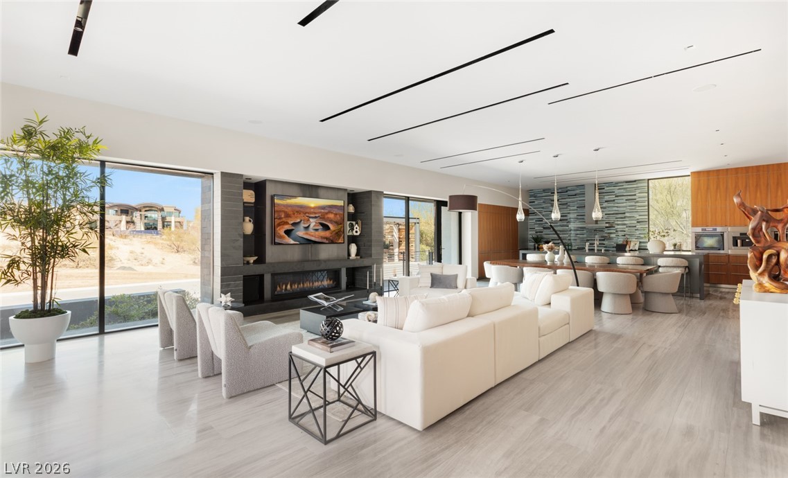 20 Soaring Bird Court Las Vegas NV 89135
