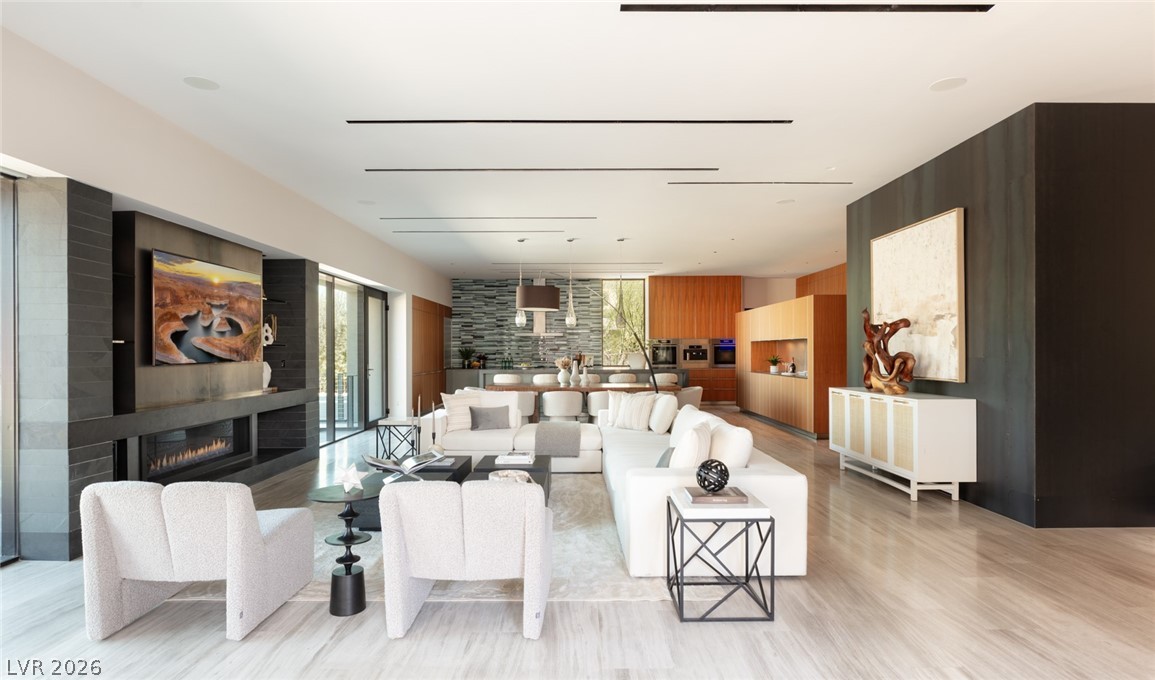 20 Soaring Bird Court Las Vegas NV 89135