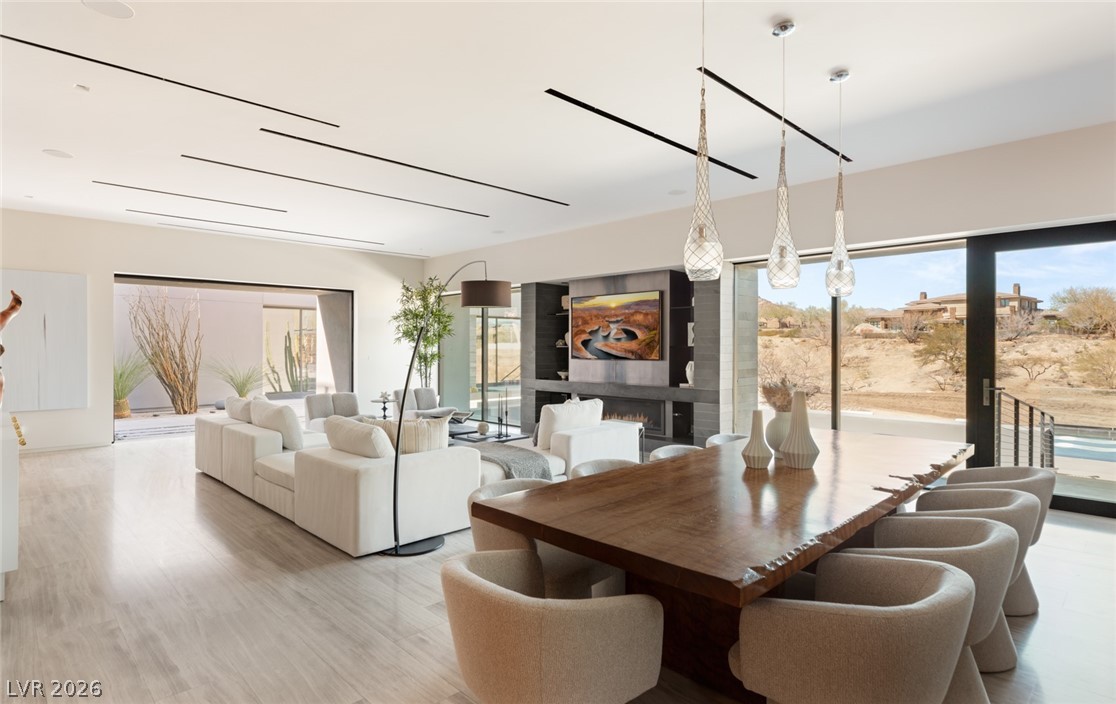 20 Soaring Bird Court Las Vegas NV 89135