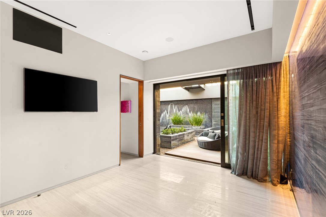 20 Soaring Bird Court Las Vegas NV 89135