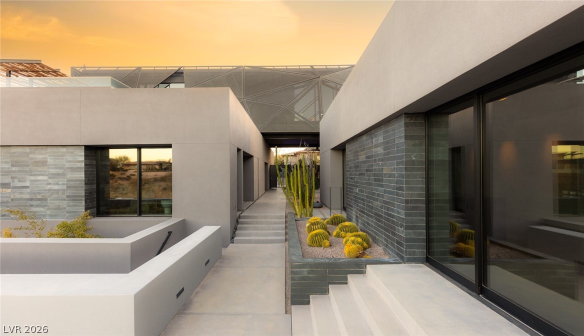 20 Soaring Bird Court Las Vegas NV 89135
