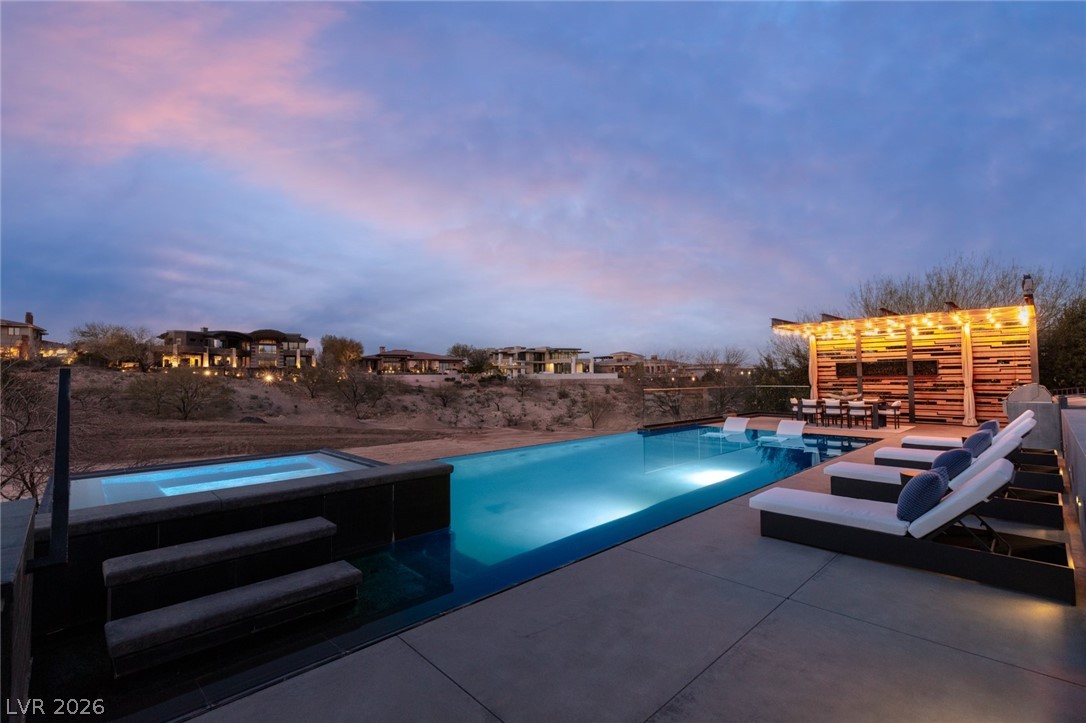 20 Soaring Bird Court Las Vegas NV 89135