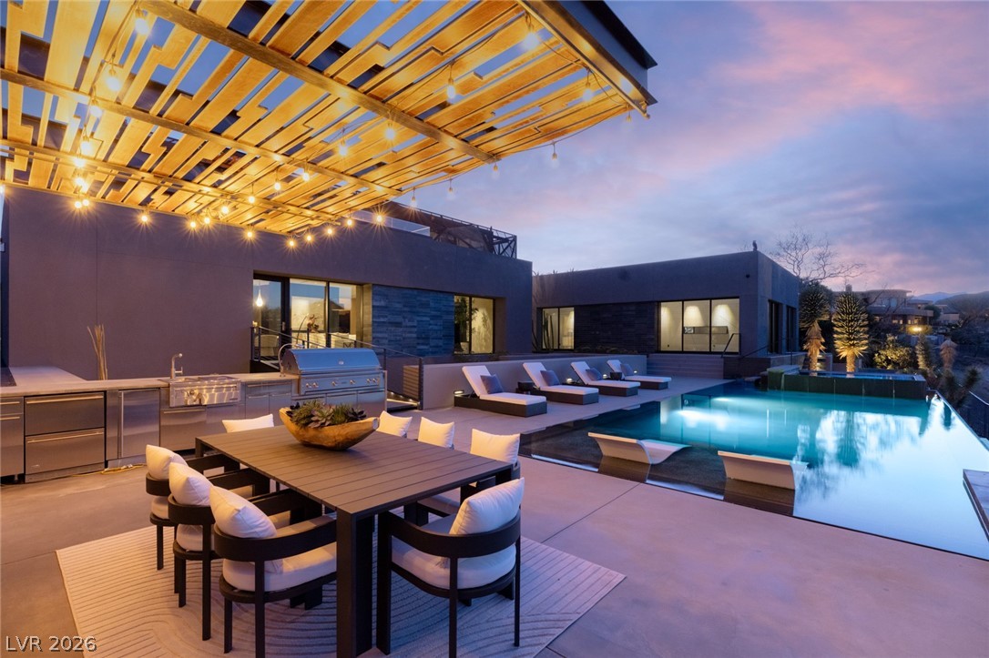 20 Soaring Bird Court Las Vegas NV 89135