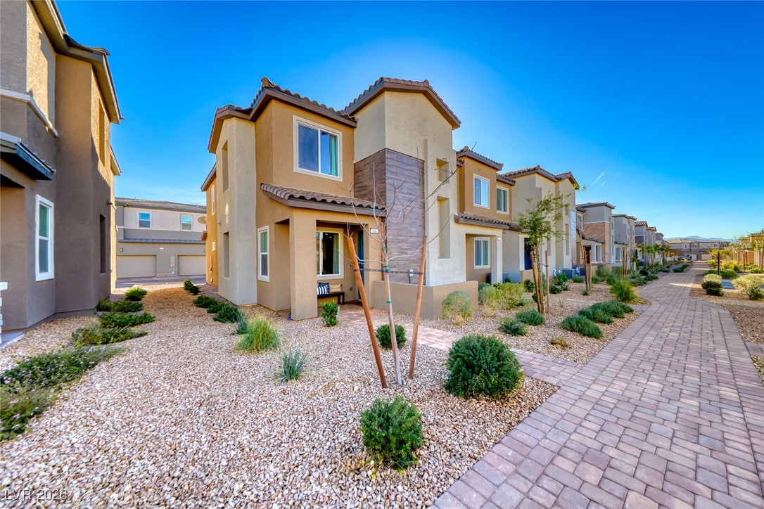 206 Wewatta Avenue Henderson NV 89011
