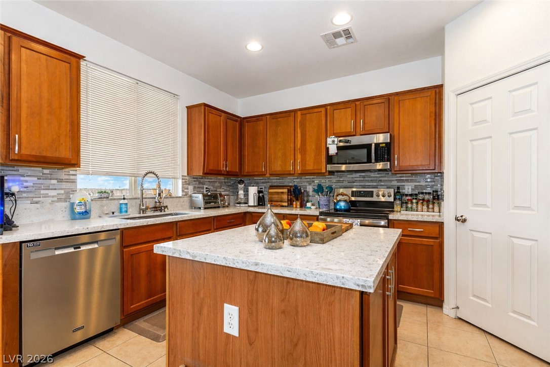 529 Lampshire Lane Pahrump NV 89060