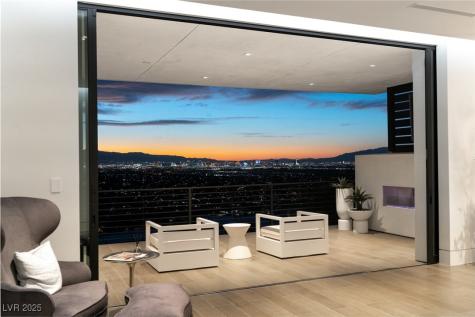 9 Boulderback Drive Henderson NV 89012