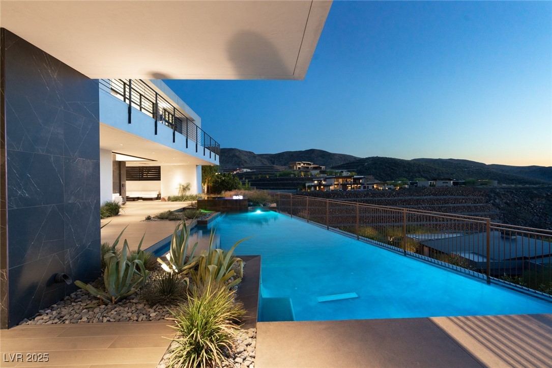 9 Boulderback Drive Henderson NV 89012