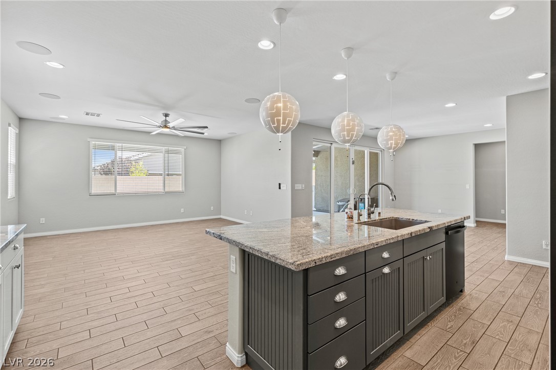 10125 Ferton Lake Avenue Las Vegas NV 89178
