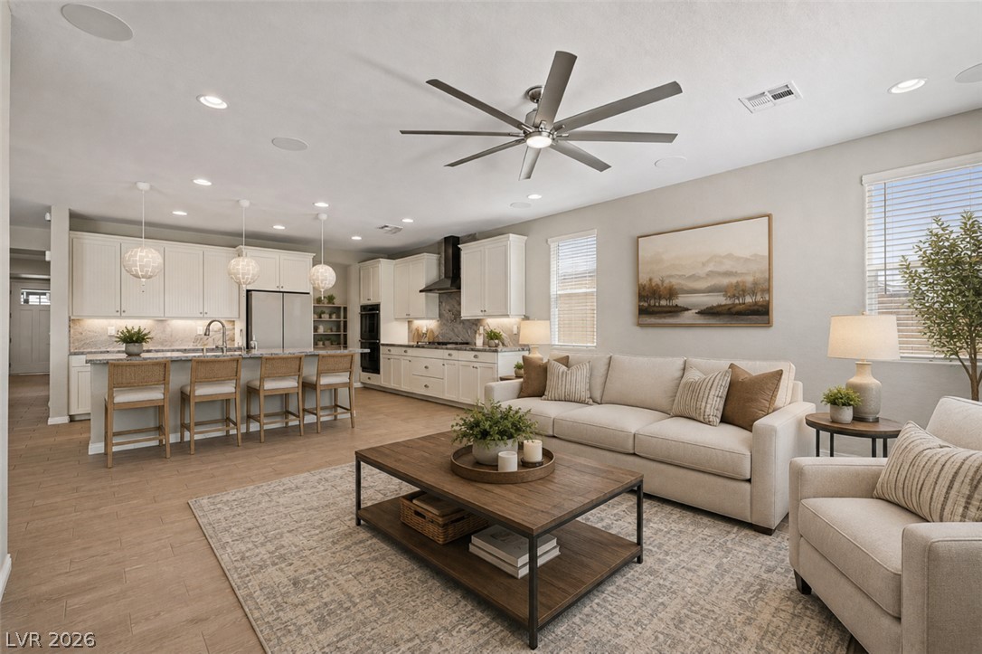 10125 Ferton Lake Avenue Las Vegas NV 89178