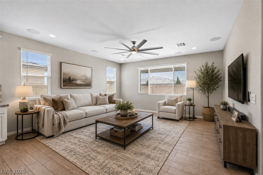 10125 Ferton Lake Avenue Las Vegas NV 89178