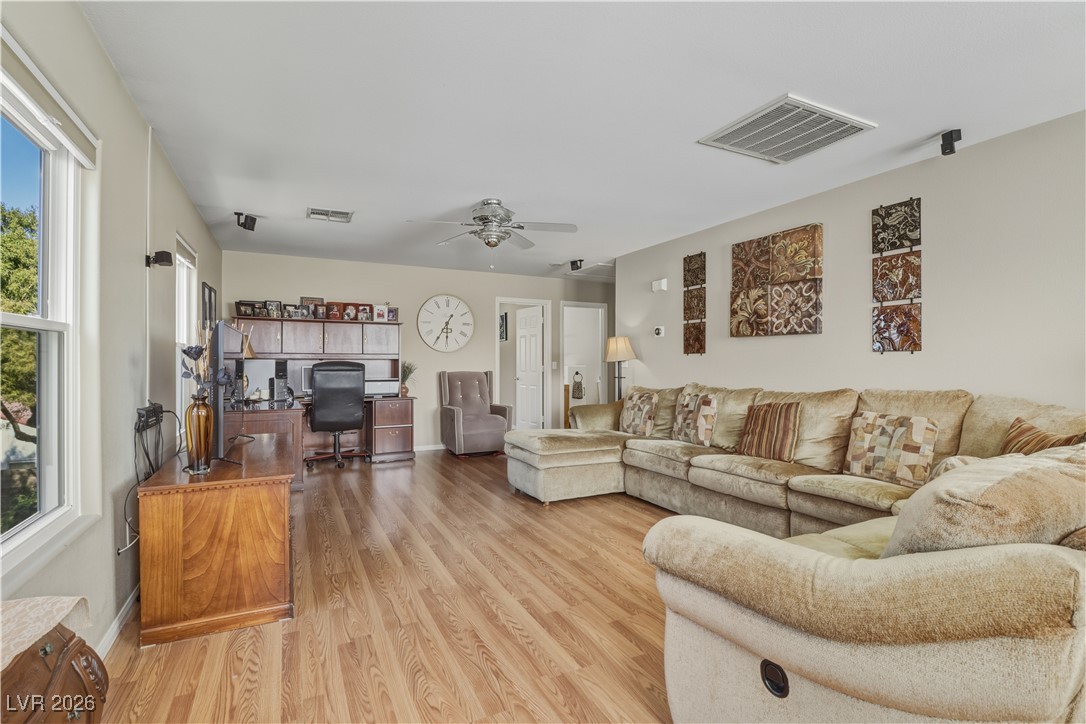 3512 Laguna Veneta Avenue Las Vegas NV 89141