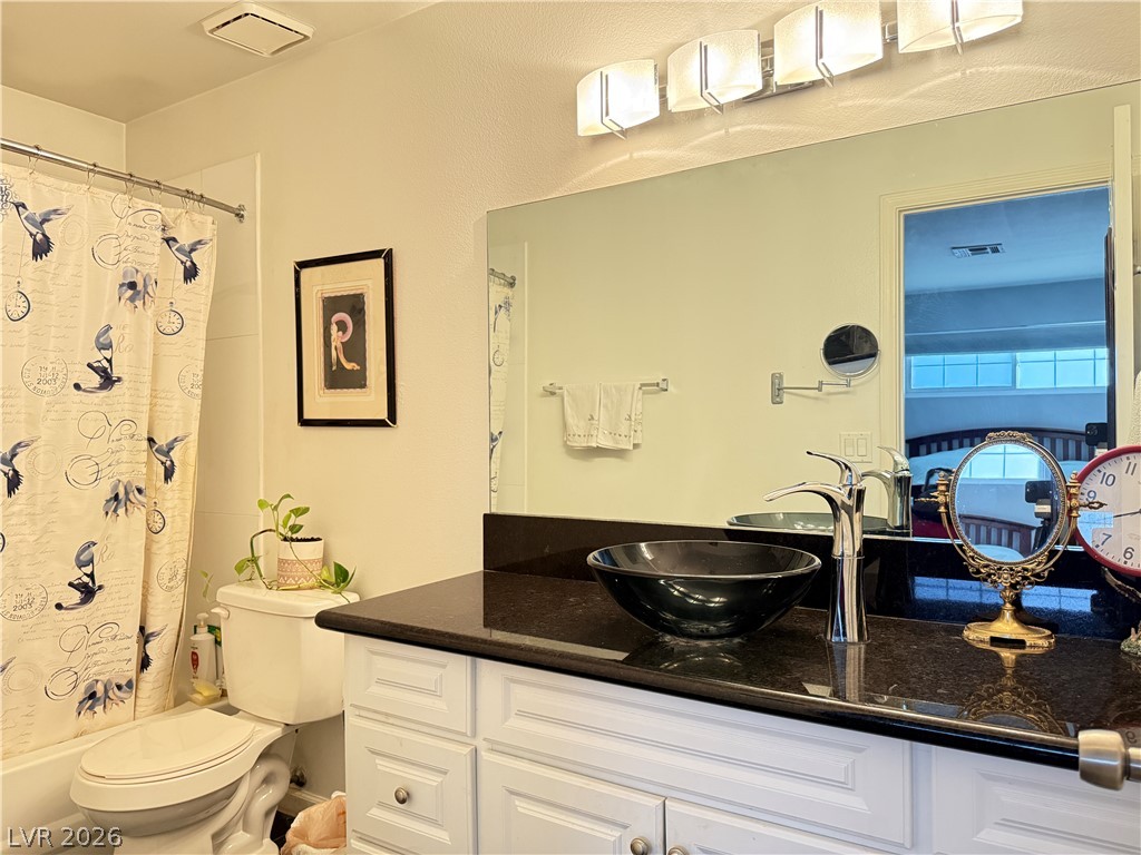 2036 Bavington Drive C Las Vegas NV 89108