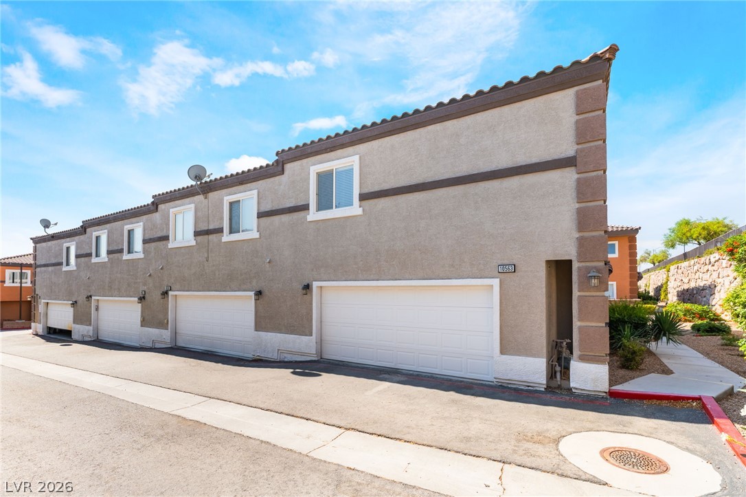 10563 Gold Shadow Avenue Las Vegas NV 89129