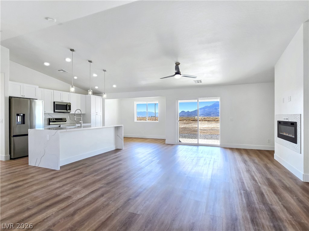 5880 Johnnie Mine Street Pahrump NV 89060