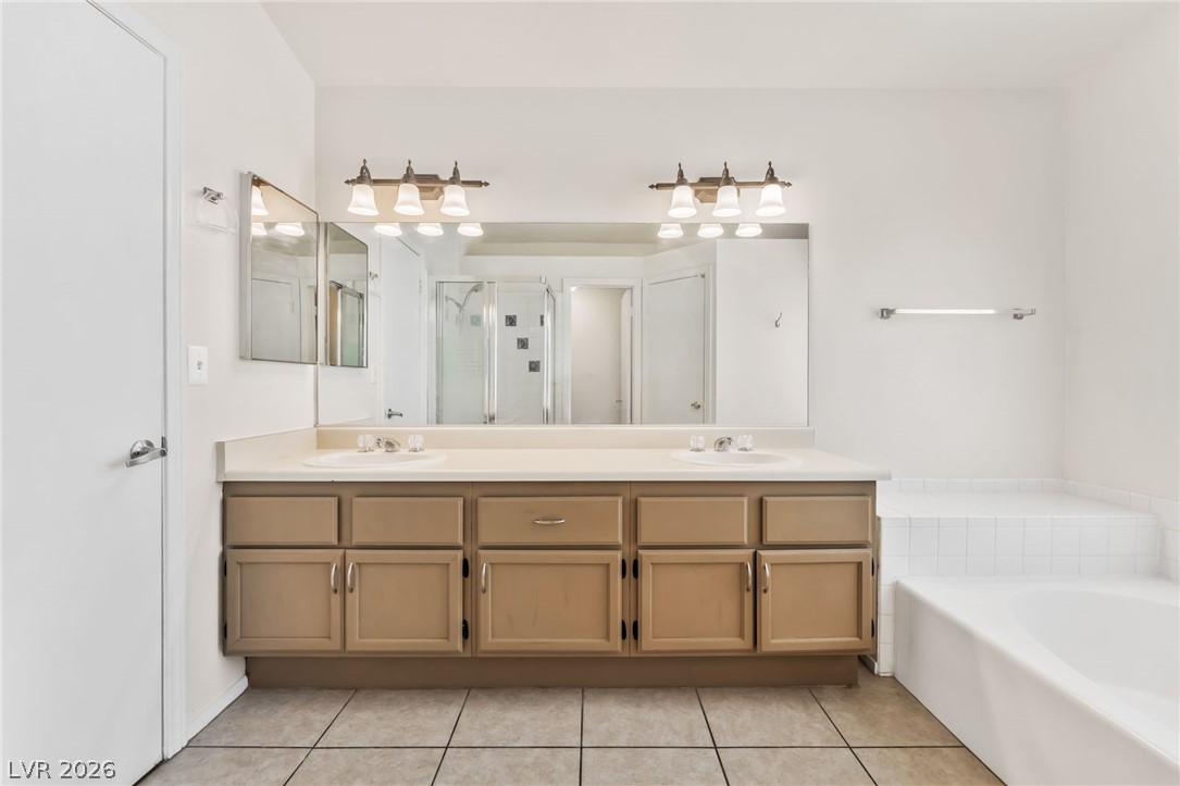 2705 Cheshire Court Las Vegas NV 89108