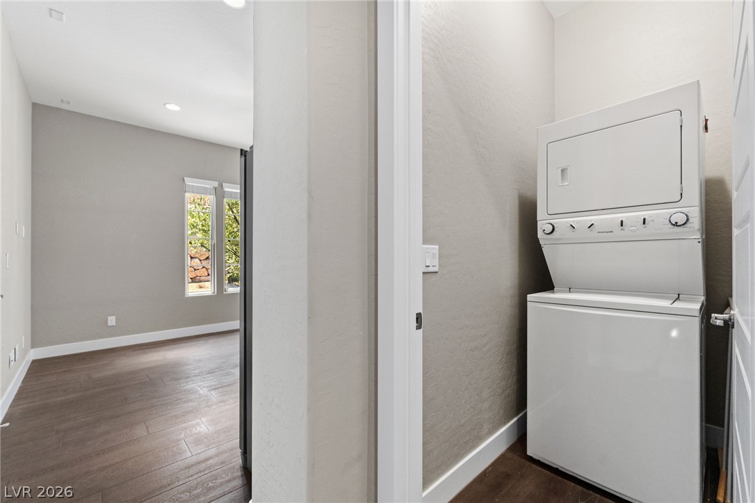32 Olympia Chase Drive Las Vegas NV 89141