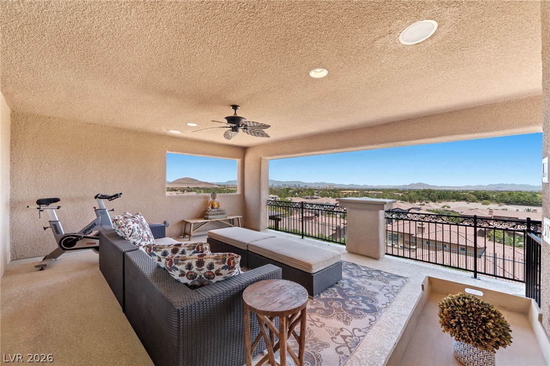 32 Olympia Chase Drive Las Vegas NV 89141