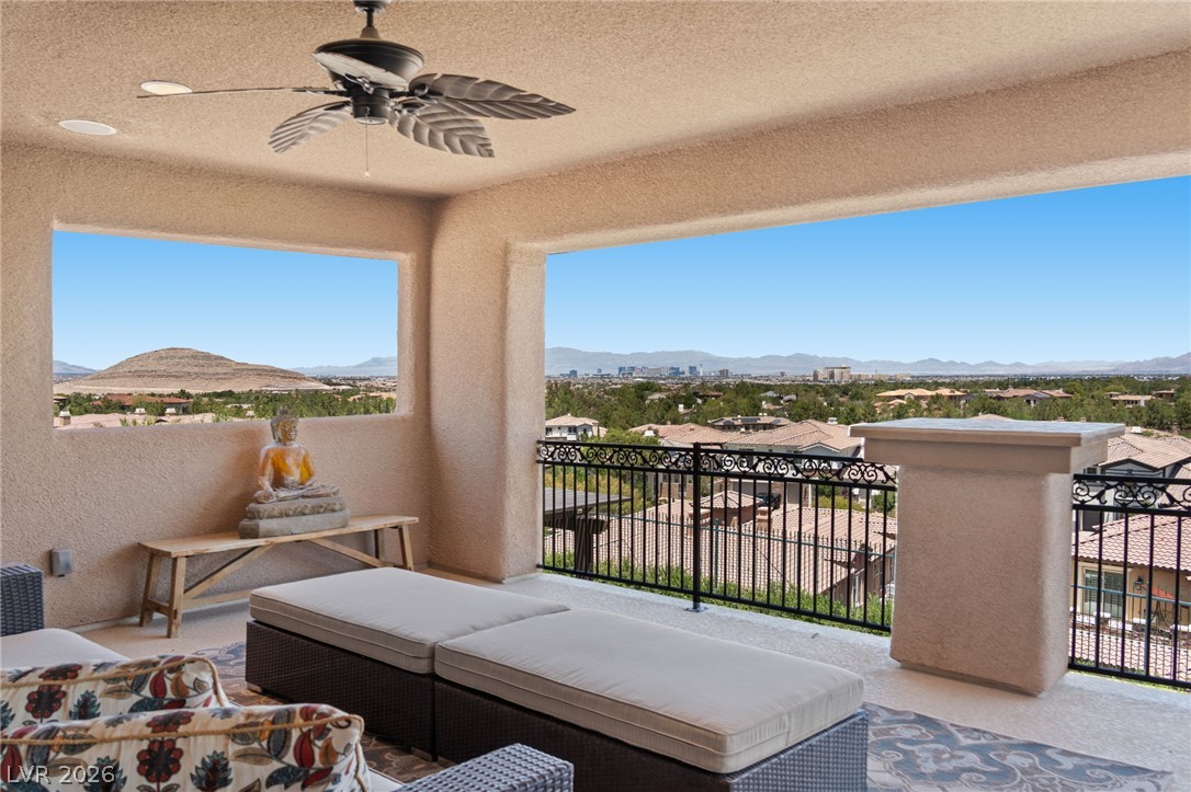 32 Olympia Chase Drive Las Vegas NV 89141