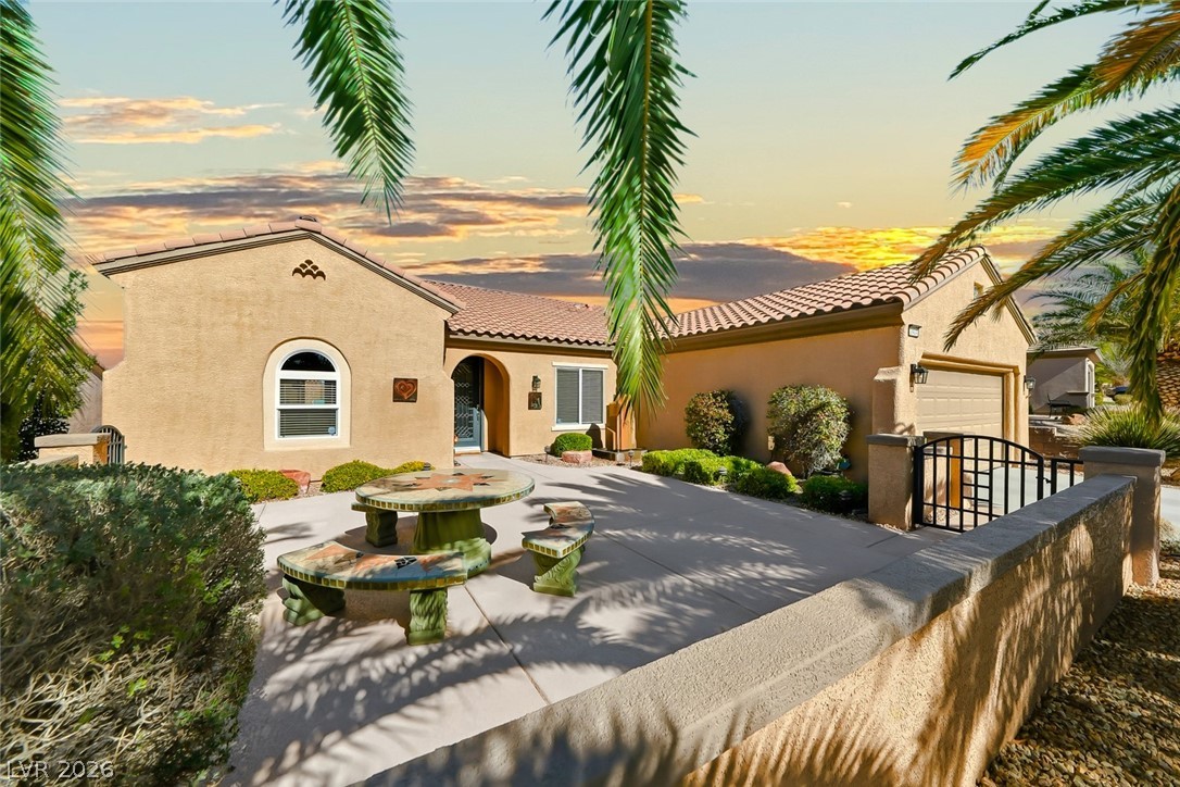 2404 Ozark Plateau Drive Henderson NV 89044