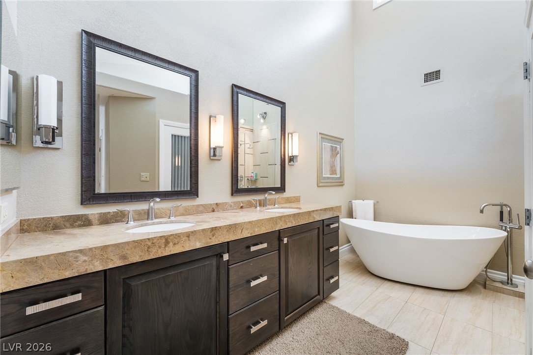 7307 Mission Hills Drive Las Vegas NV 89113