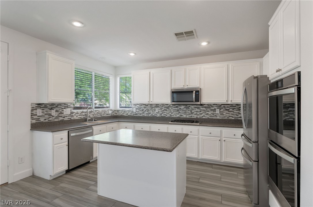 10953 Cherokee Landing Street Las Vegas NV 89179