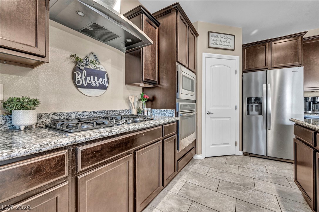 1636 Blue Cliffs Avenue Henderson NV 89014