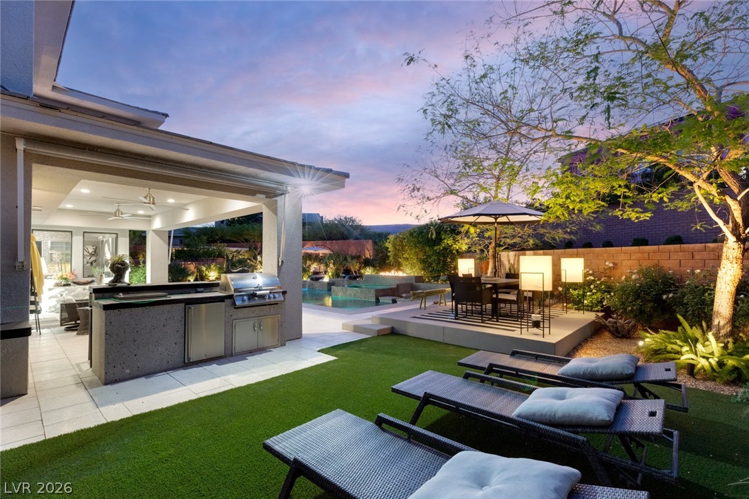 19 Moonfire Drive Las Vegas NV 89135