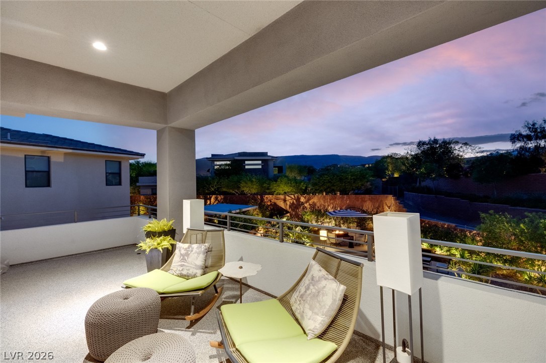 19 Moonfire Drive Las Vegas NV 89135