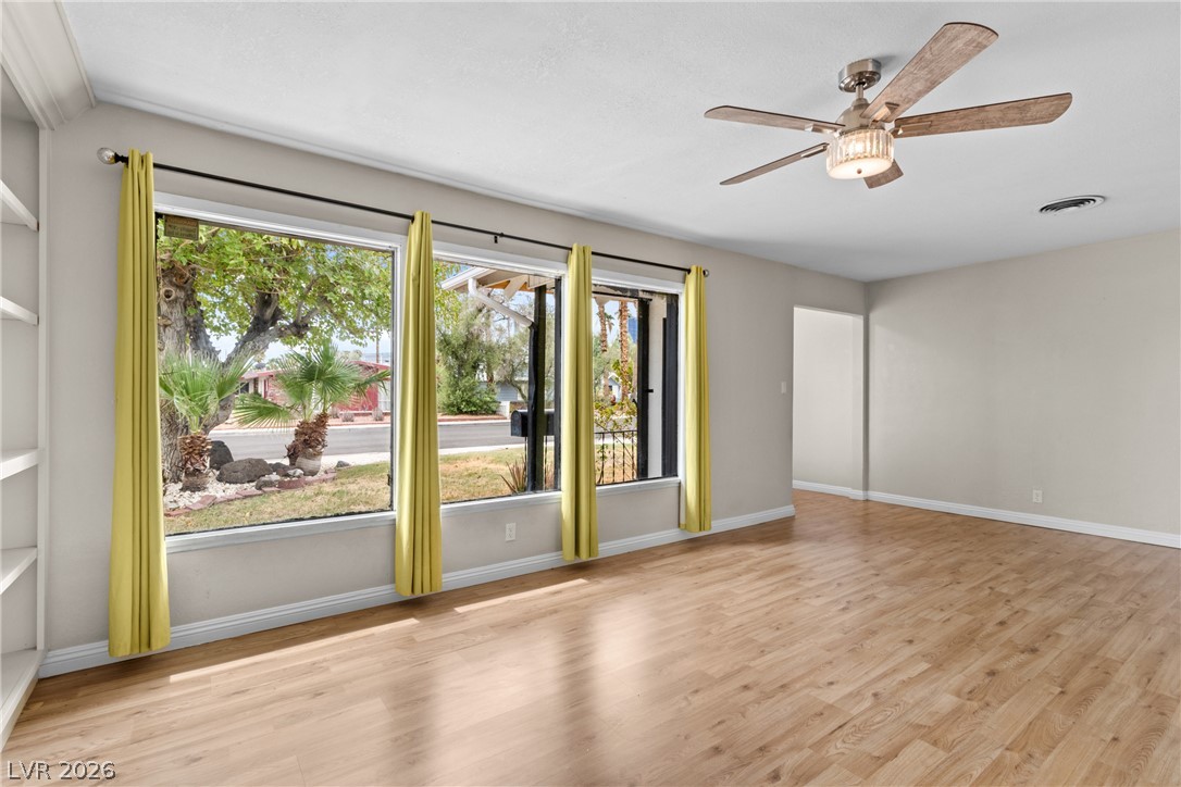 561 Bonita Avenue Las Vegas NV 89104