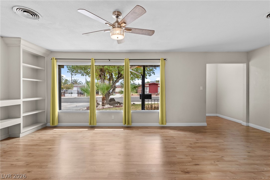 561 Bonita Avenue Las Vegas NV 89104