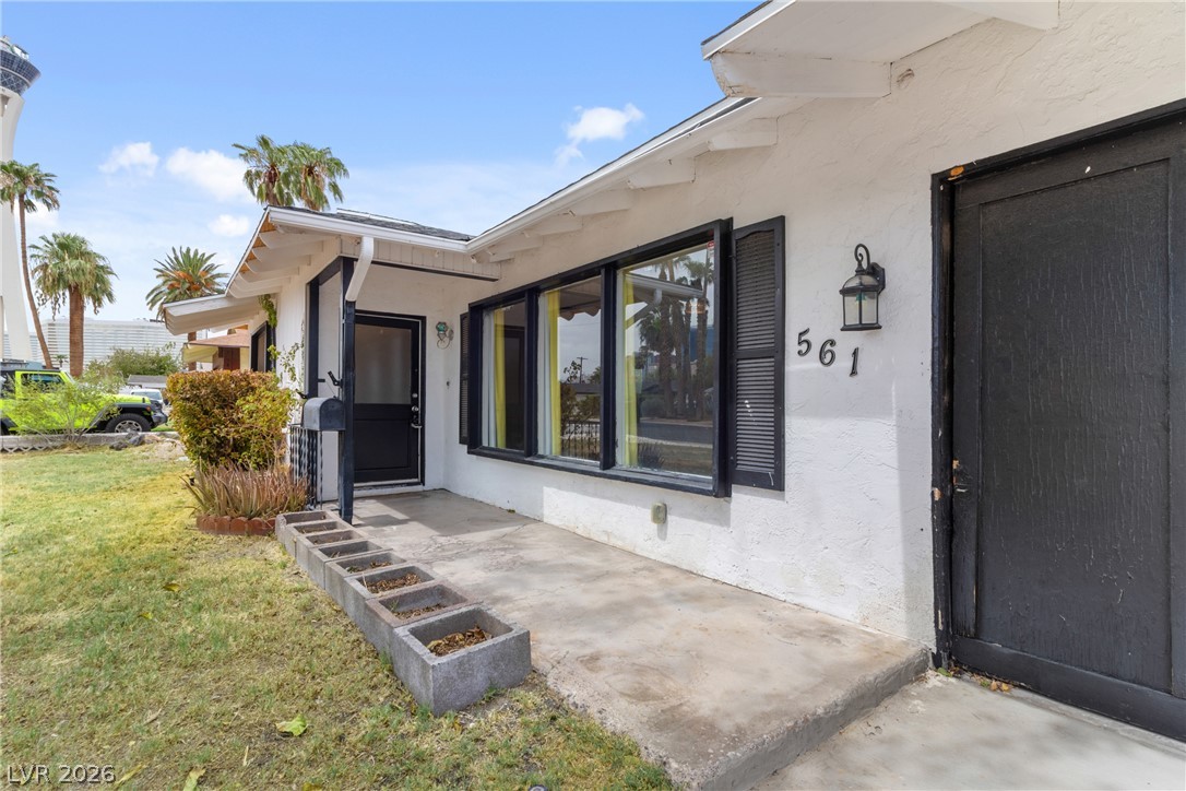 561 Bonita Avenue Las Vegas NV 89104