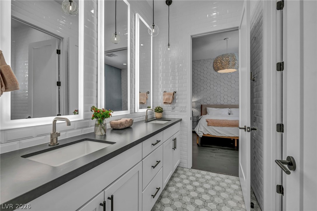 6937 Rainstone Street Las Vegas NV 89148