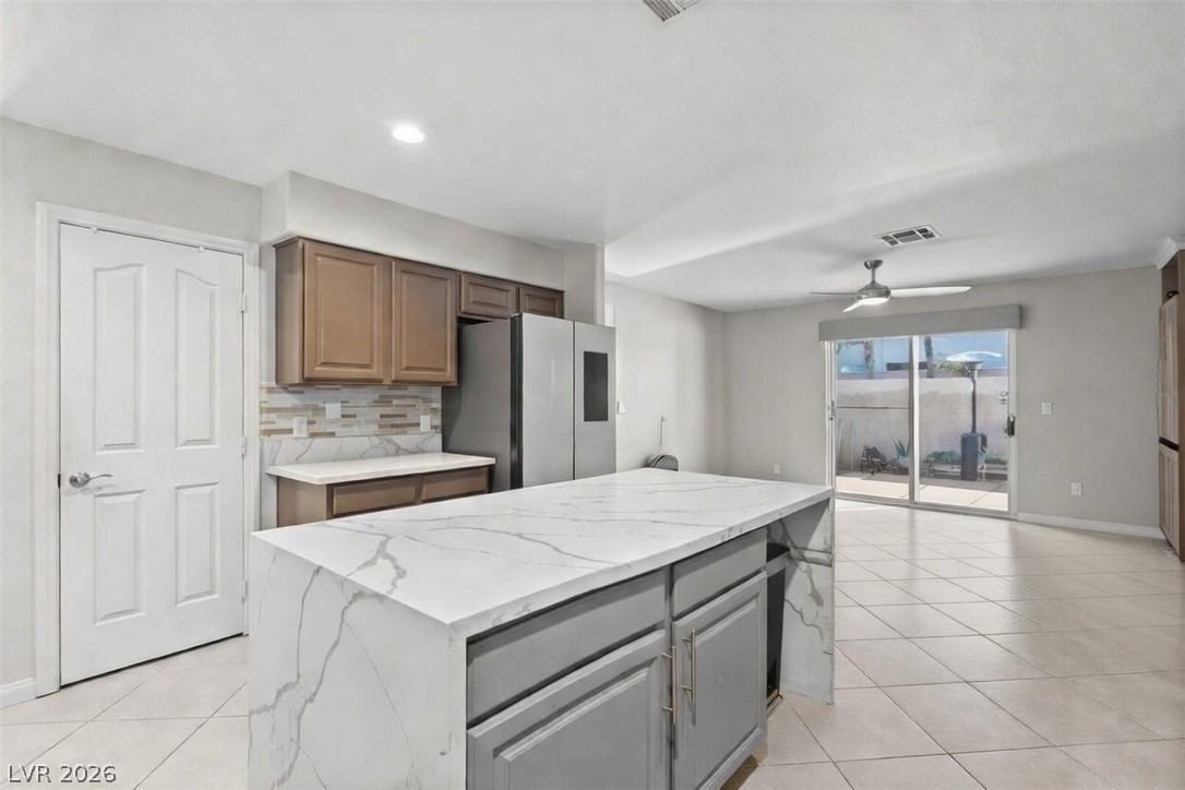 121 Golf Range Street Las Vegas NV 89145