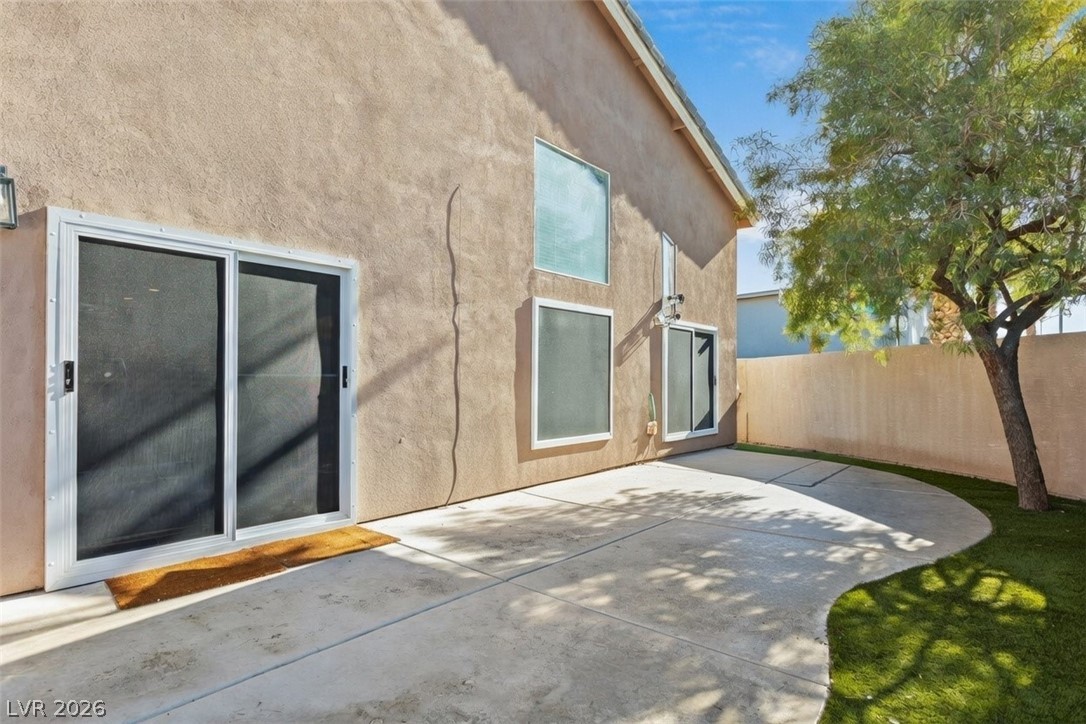 121 Golf Range Street Las Vegas NV 89145