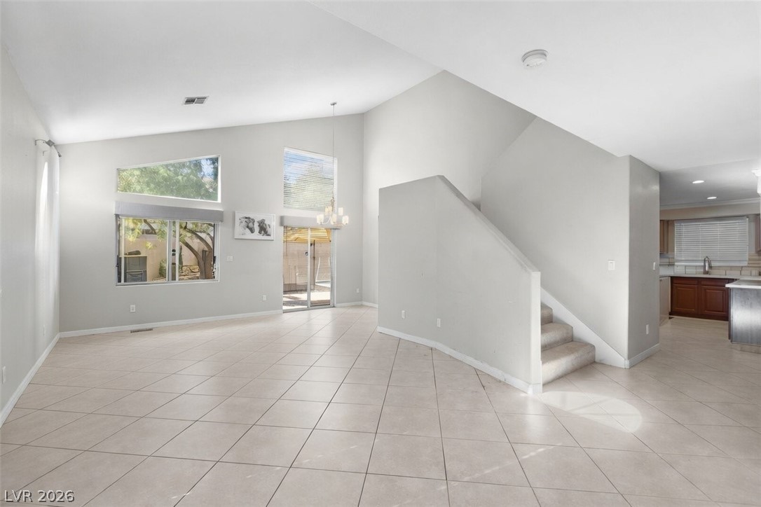 121 Golf Range Street Las Vegas NV 89145