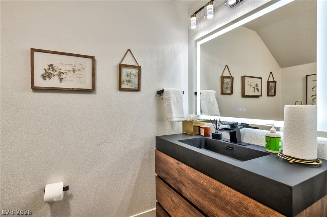9758 Hawk Crest Street Las Vegas NV 89141