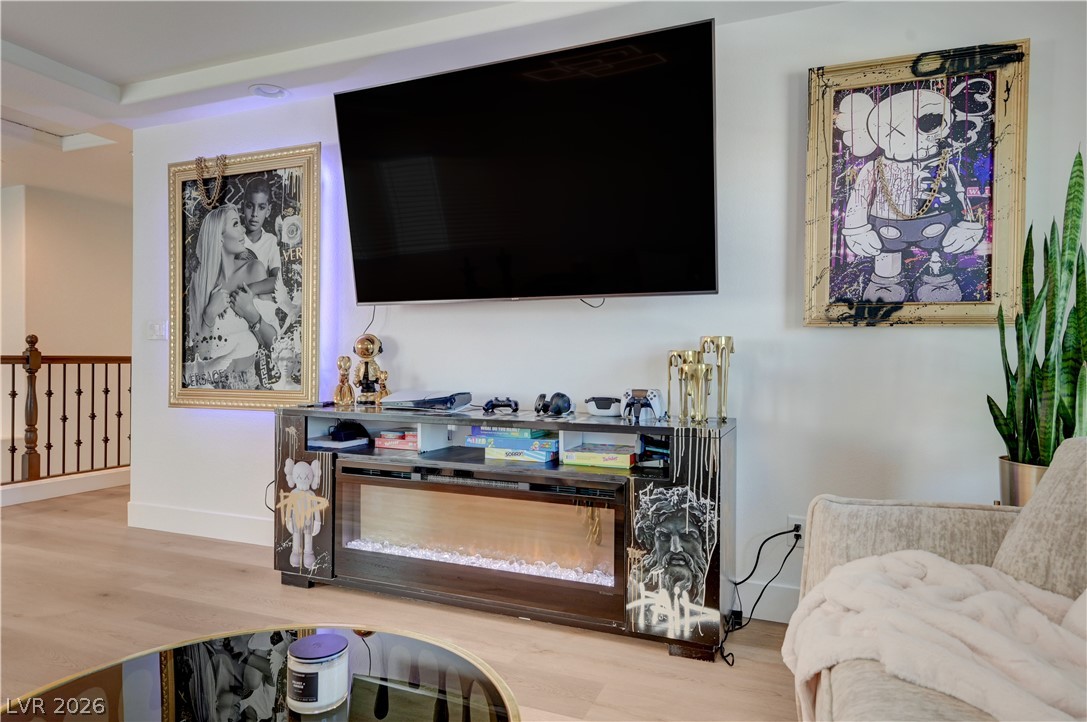 9758 Hawk Crest Street Las Vegas NV 89141
