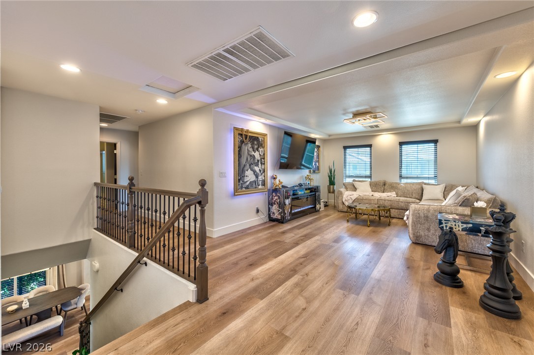 9758 Hawk Crest Street Las Vegas NV 89141
