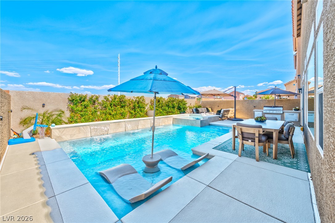 9758 Hawk Crest Street Las Vegas NV 89141