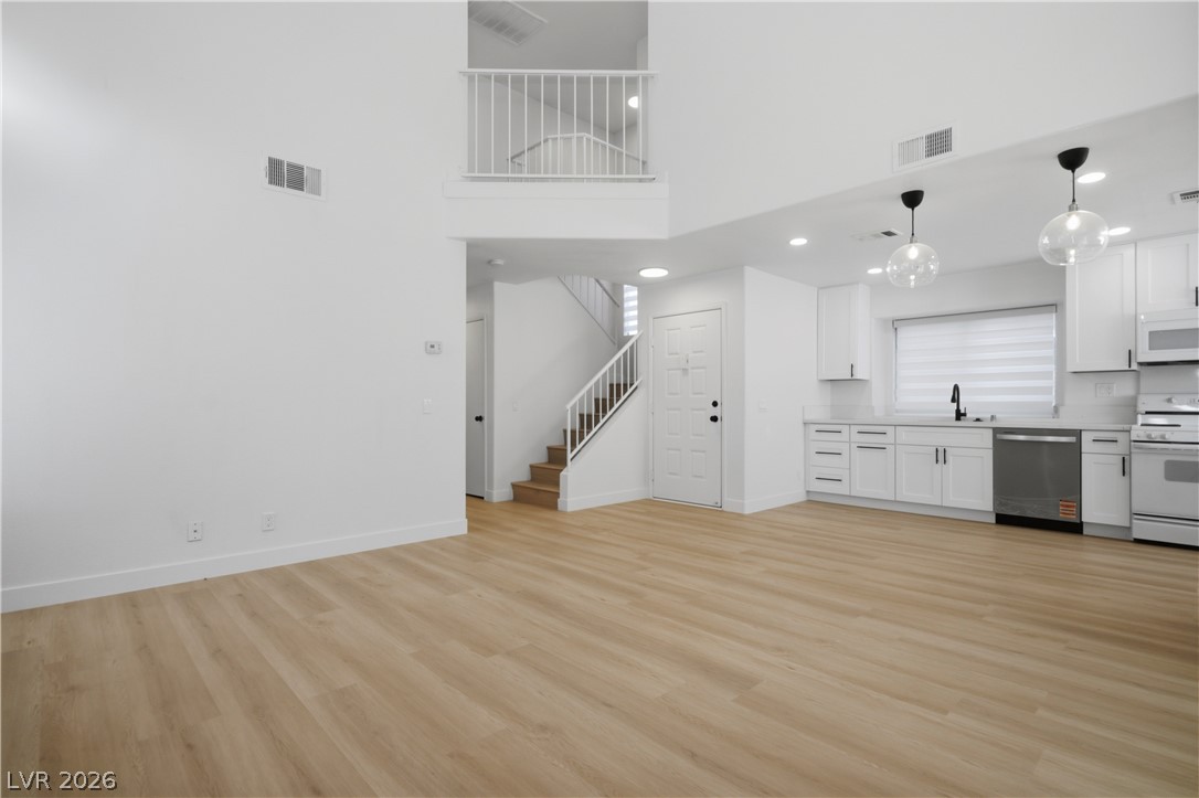 1447 Tiny Pebble Way Las Vegas NV 89142