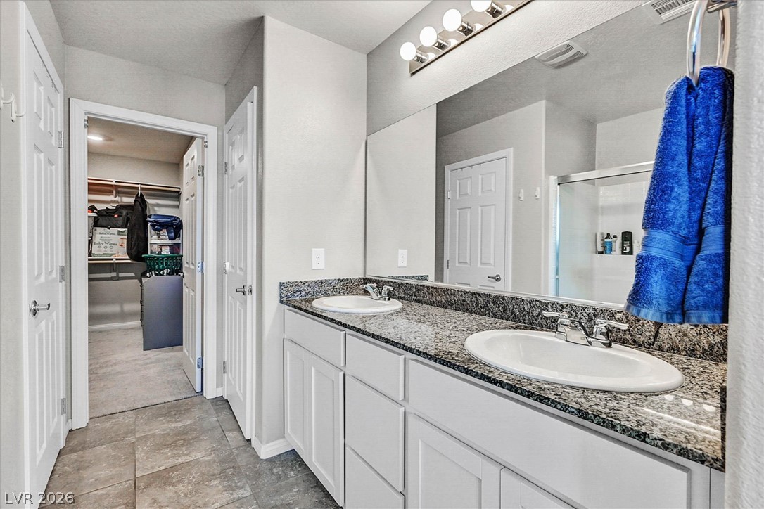 4312 Solitude Falls Avenue North Las Vegas NV 89084