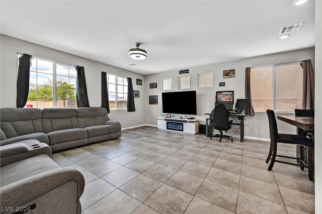 4312 Solitude Falls Avenue North Las Vegas NV 89084