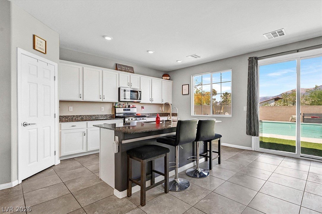 4312 Solitude Falls Avenue North Las Vegas NV 89084