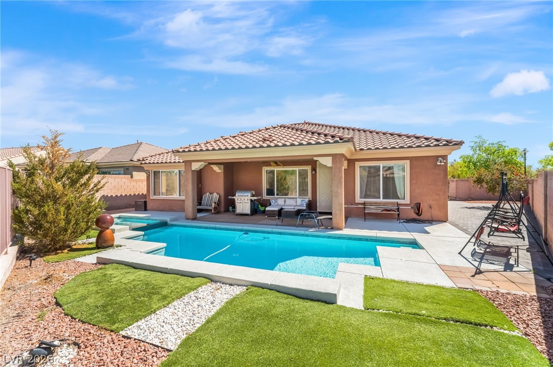 8113 Bay Dunes Street Las Vegas NV 89131